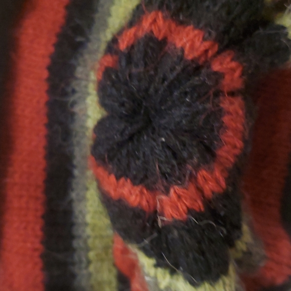 Peruvian Trading Co. Handmade Virgin Acrylic Hat - Picture 7 of 7